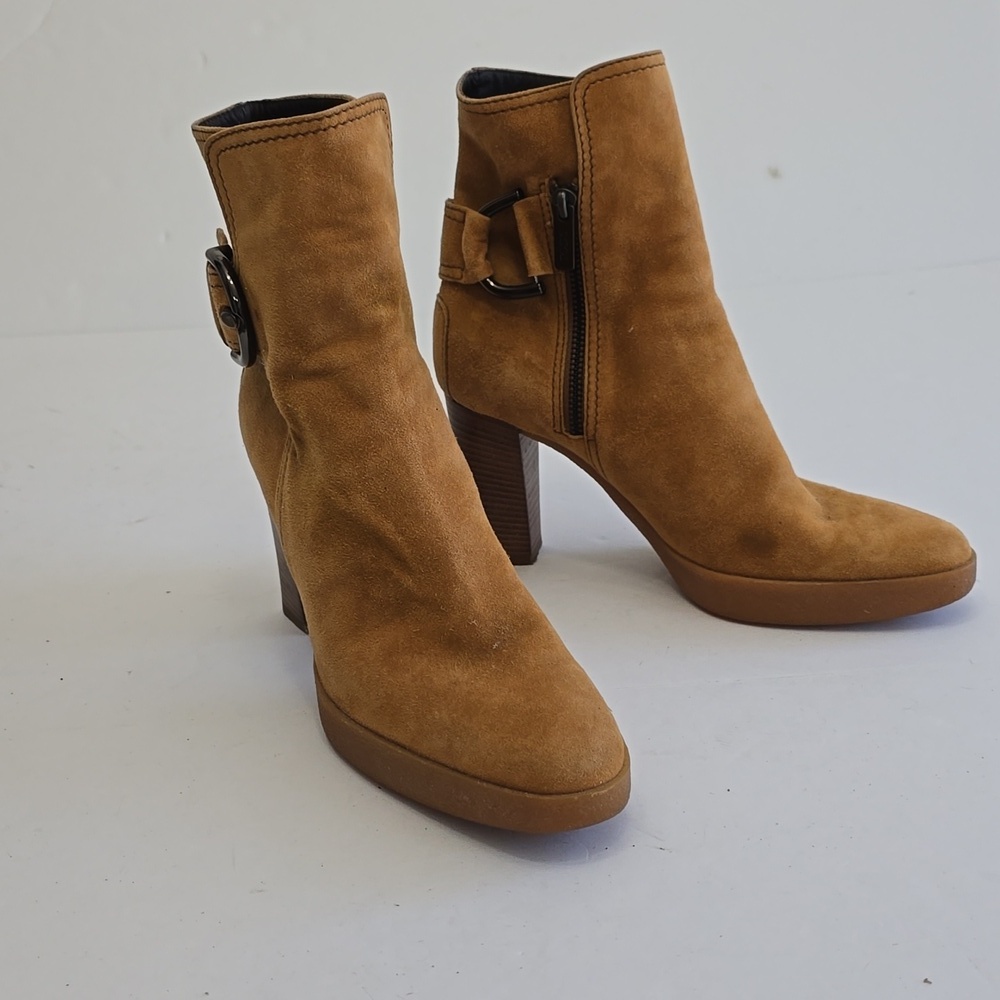 Tod's Made In Italy Caramel Brown Suede Block Heel Ankle Boots Buckle Size 9